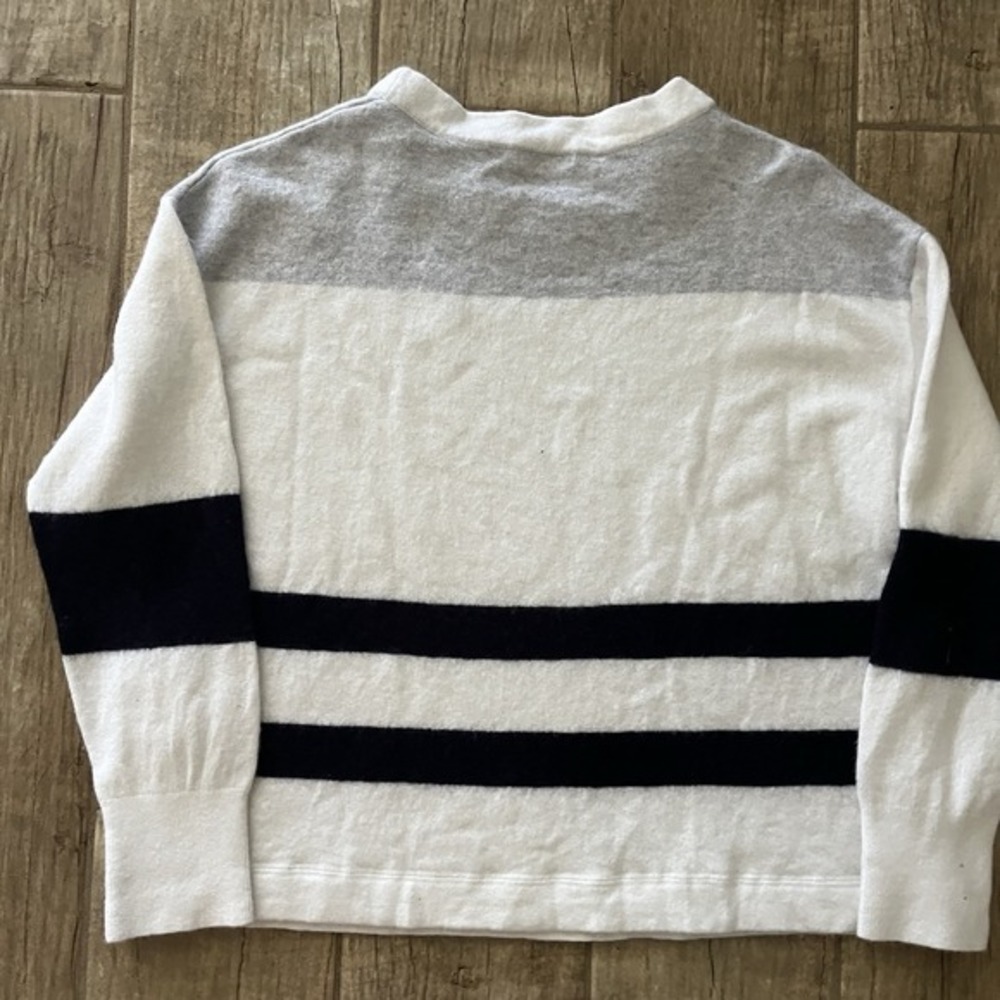 $210 REISS Allegra Wool Blend Striped Crew Sweater Jumper White GreyNavy Small - Picture 4 of 9